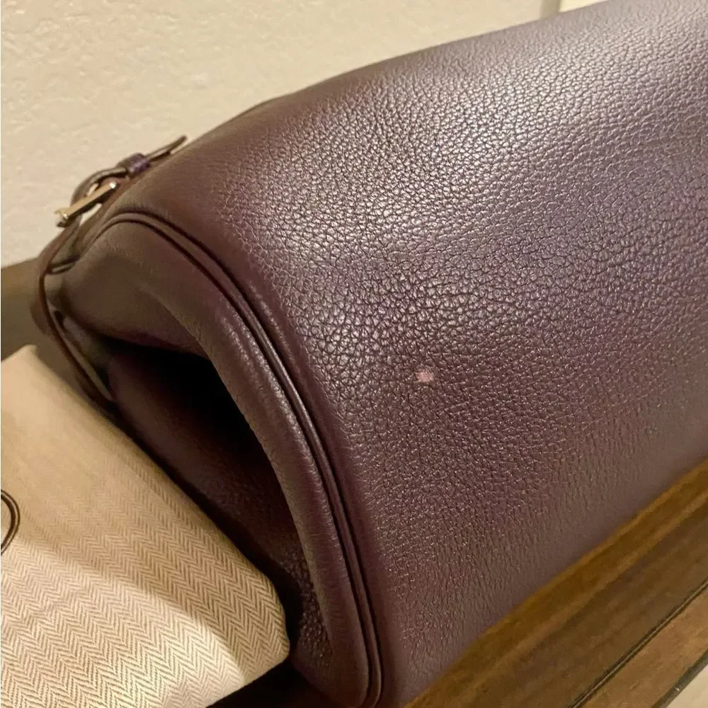 HERMES Leather Shoulder/ HandBag. - Picture 8 of 11